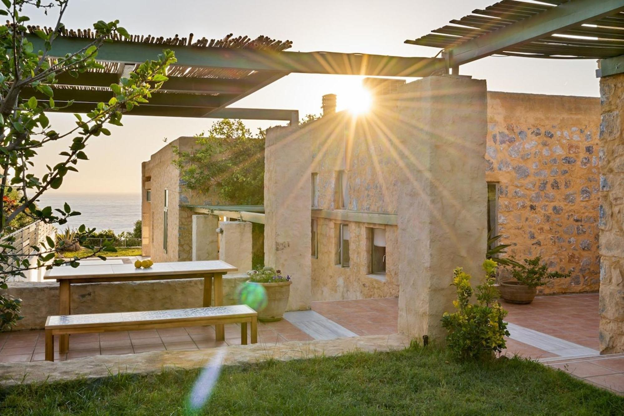 Villa Mediterranea, With Heated Pool Livadia  Ngoại thất bức ảnh