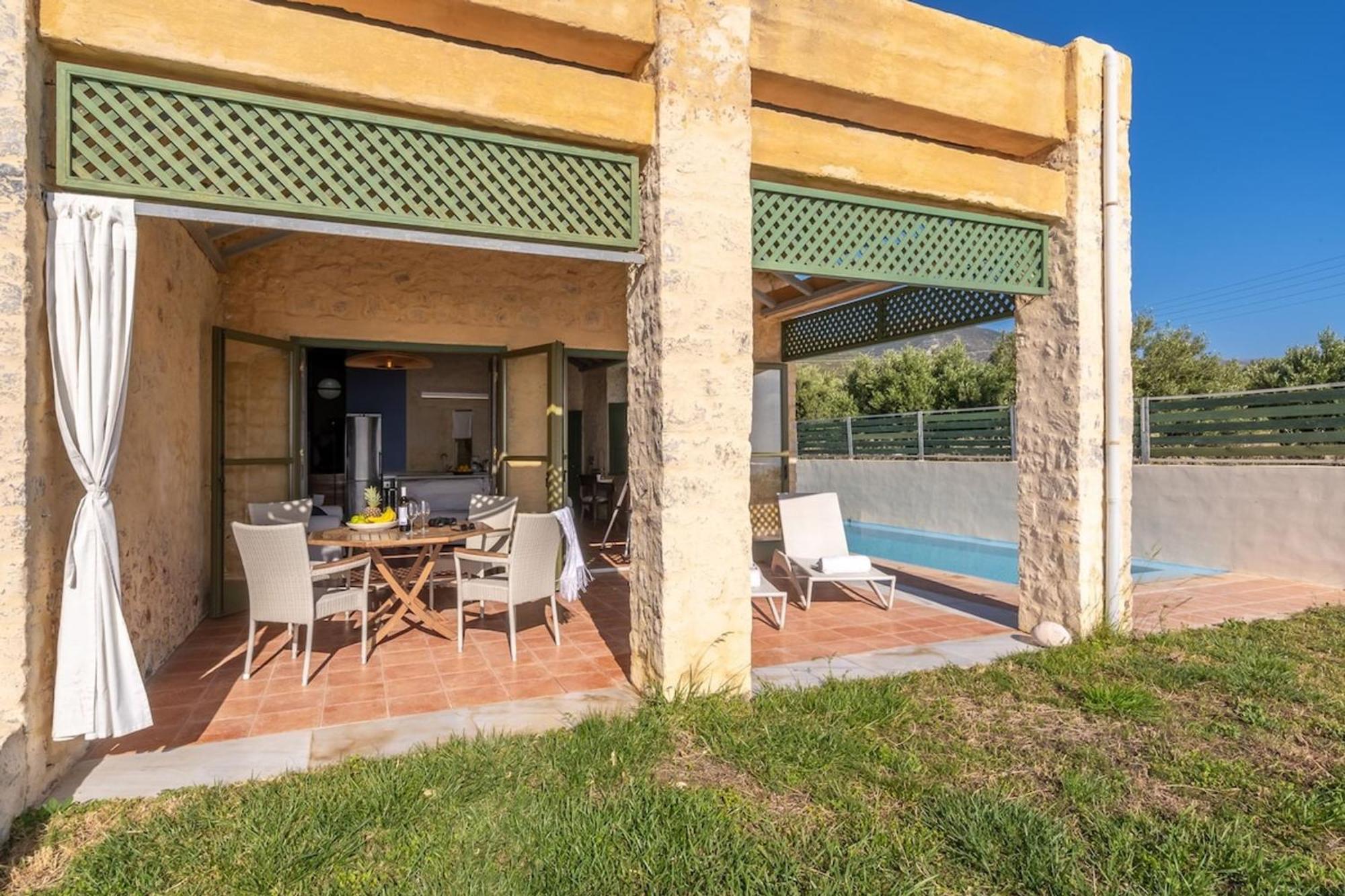 Villa Mediterranea, With Heated Pool Livadia  Ngoại thất bức ảnh